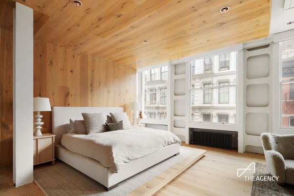Bedroom, Interior, Recessed Lighting, Wooden Ceilings, Wood Texture Flooring, Wooden Walls