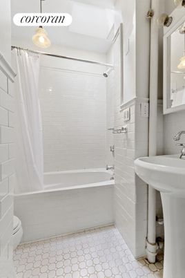 Bathroom, Interior, Pendant Lights