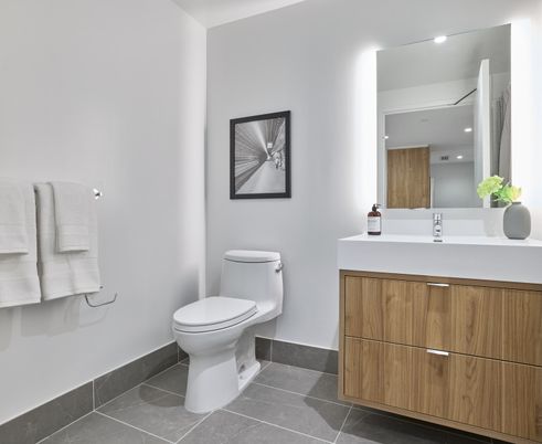 Bathroom, Interior, Recessed Lighting