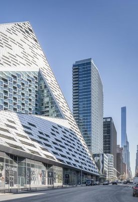 Exterior, Facade, Highrise