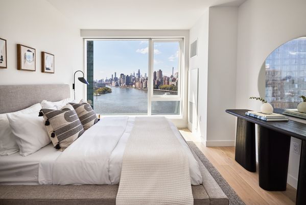 Bedroom, Interior, Water, Wood Texture Flooring