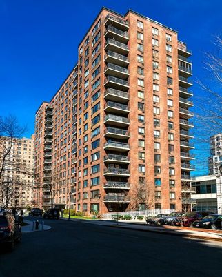 Exterior, Facade, Condo Building