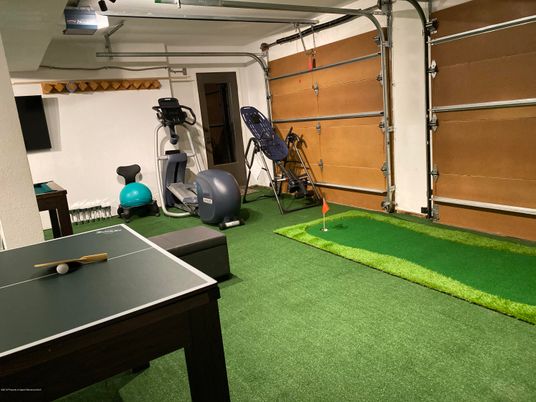 Fitness Equipment, Interior