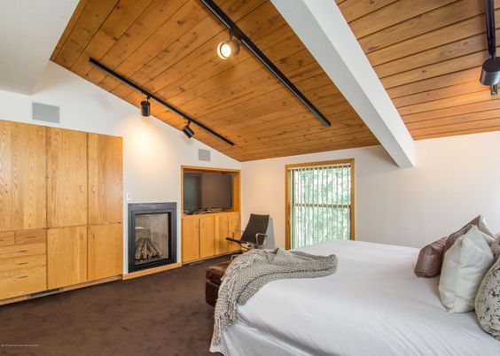 Bedroom, Interior, Wooden Beams, Wooden Ceilings