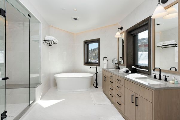Bathroom, Dual Sink Vanities, Free Standing Baths, Glass Shower, Interior, Marble, Recessed Lighting
