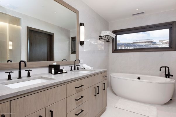 Bathroom, Dual Sink Vanities, Free Standing Baths, Interior, Recessed Lighting