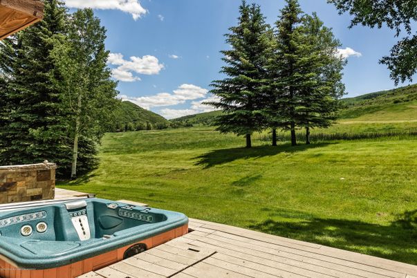 Backyard, Exterior, Hot Tub