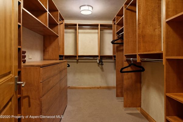 Interior, Walk-in Closets