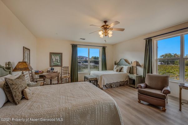 Bedroom, Home Office, Interior, Wood Texture Flooring