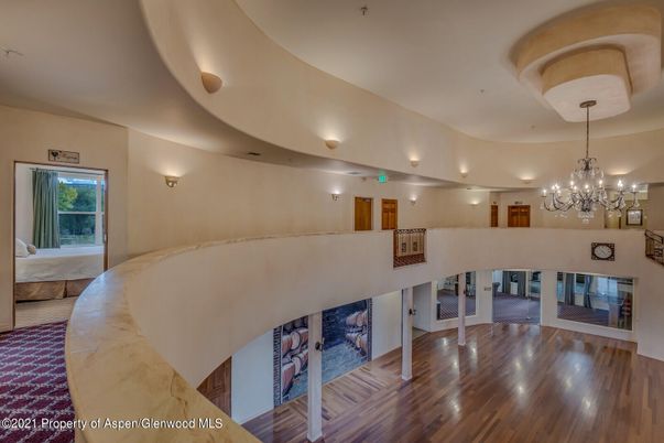 Chandelier, Interior, Wood Texture Flooring