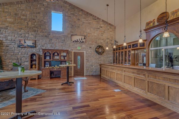Interior, Pendant Lights, Stone Walls, Wood Texture Flooring