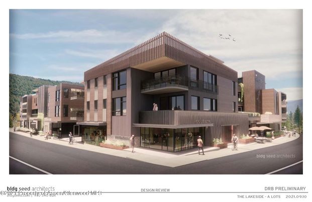 Exterior, Facade, Modern