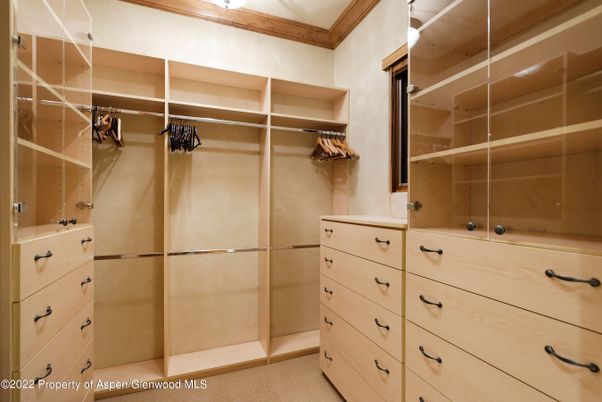 Interior, Walk-in Closets