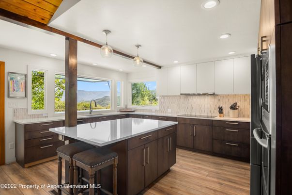 Interior, Kitchen, Pendant Lights, Recessed Lighting, Wood Texture Flooring