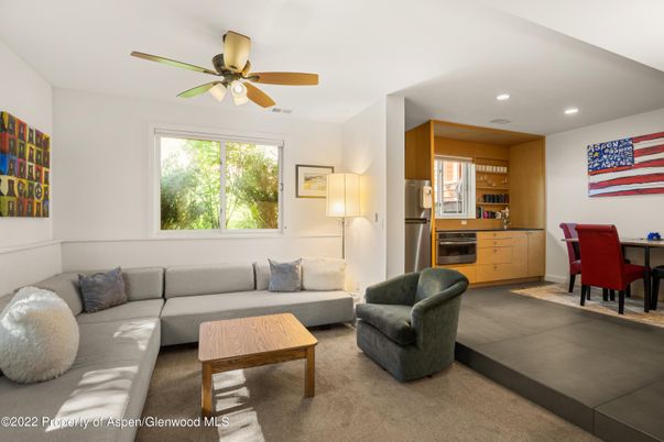 Dining room, Interior, Living room, Recessed Lighting