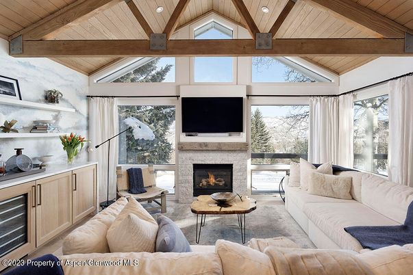 Fireplace, Interior, Living room, Recessed Lighting, Wooden Beams, Wooden Ceilings