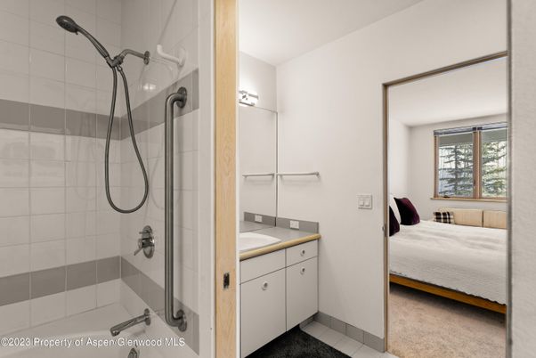 Bathroom, Bedroom, Glass Shower, Interior