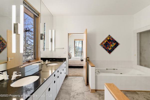 Bathroom, Dual Sink Vanities, Interior, Marble