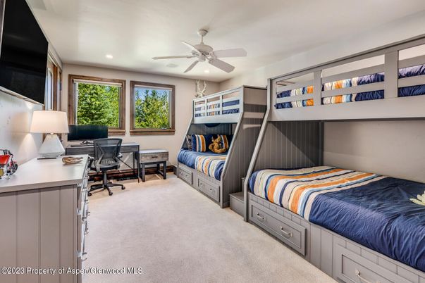Bedroom, Home Office, Interior, Recessed Lighting