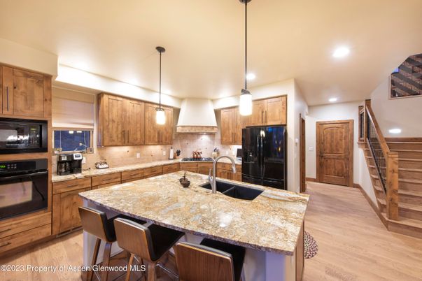 Interior, Kitchen, Pendant Lights, Recessed Lighting, Wood Texture Flooring