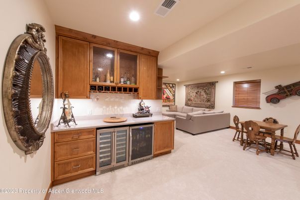 Dining room, Interior, Living room, Recessed Lighting