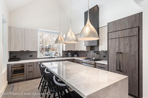 Interior, Kitchen, Pendant Lights, Stainless Steel Appliances