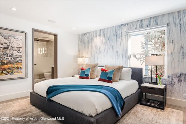 Bathroom, Bedroom, Interior, Recessed Lighting