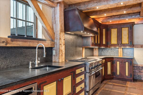 Interior, Kitchen, Recessed Lighting, Stainless Steel Appliances, Wooden Beams, Wooden Ceilings