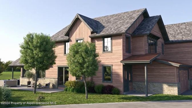 Exterior, Facade, Log Home