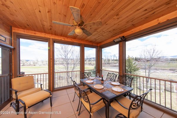 Dining room, Interior, Sun Room, Water, Wooden Ceilings