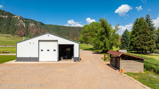 Backyard, Detached Garage, Exterior