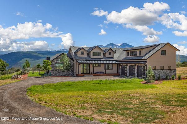Backyard, Exterior, Facade, Farmhouse