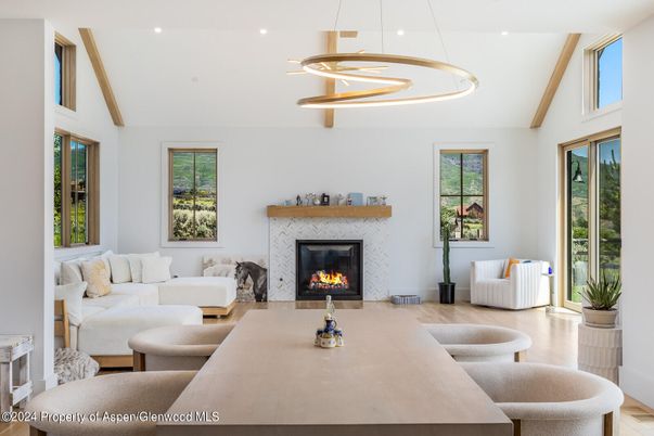 Fireplace, Interior, Living room, Pendant Lights, Recessed Lighting, Wood Texture Flooring