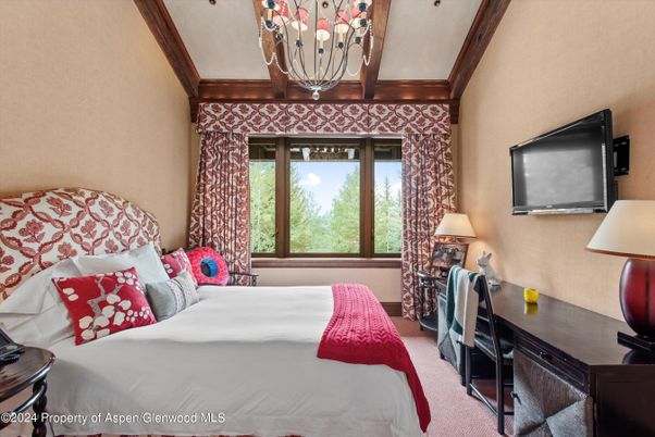 Bedroom, Chandelier, Interior