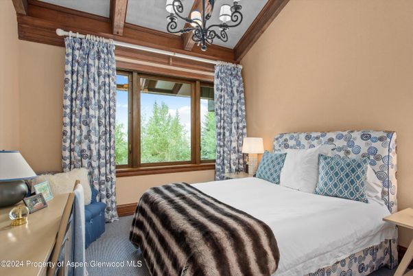 Bedroom, Chandelier, Interior