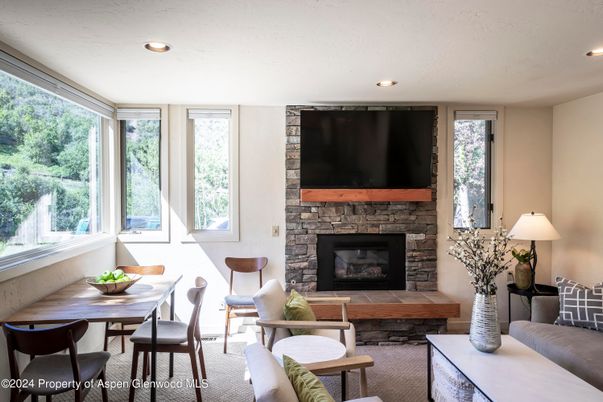 Dining room, Fireplace, Interior, Living room, Recessed Lighting
