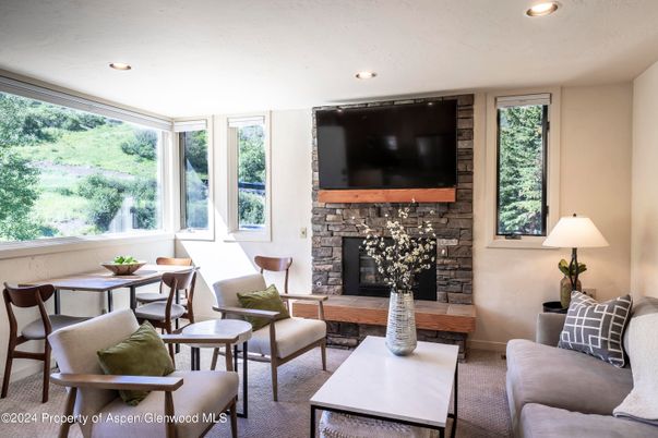 Dining room, Fireplace, Interior, Living room, Recessed Lighting