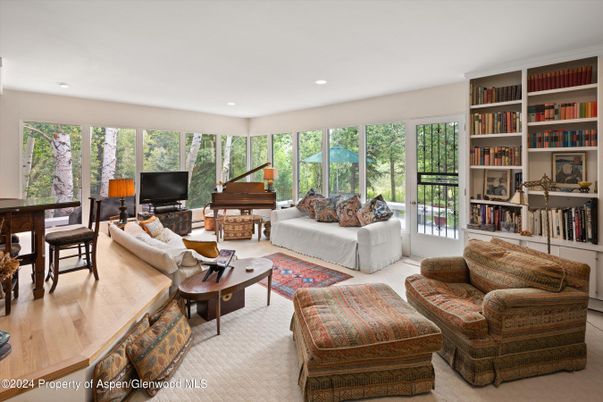 Interior, Living room, Piano, Recessed Lighting, Wood Texture Flooring