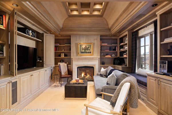 Fireplace, Interior, Living room, Recessed Lighting