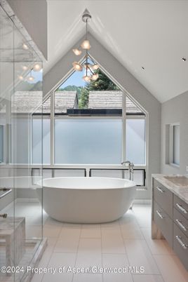 Bathroom, Dual Sink Vanities, Free Standing Baths, Glass Shower, Interior, Pendant Lights, Recessed Lighting