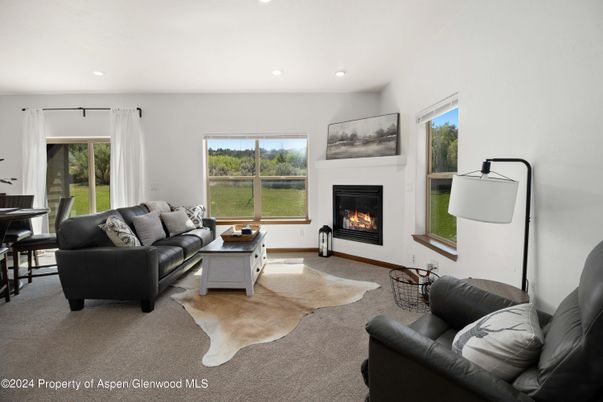 Fireplace, Interior, Living room, Recessed Lighting