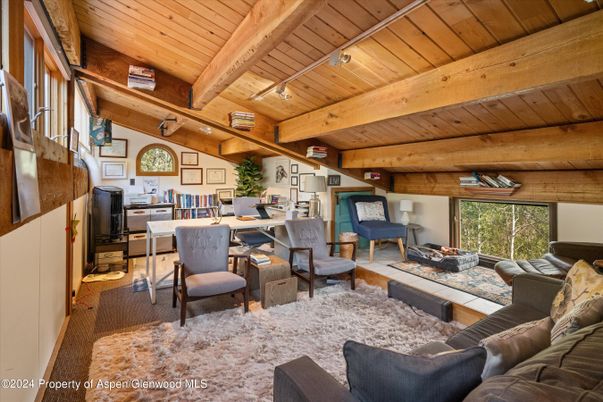 Dining room, Interior, Living room, Wooden Beams, Wooden Ceilings