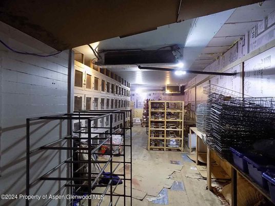 Interior, Wine Storage