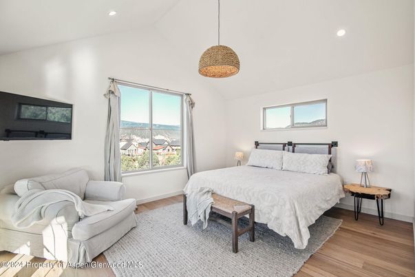Bedroom, Interior, Pendant Lights, Recessed Lighting, Wood Texture Flooring