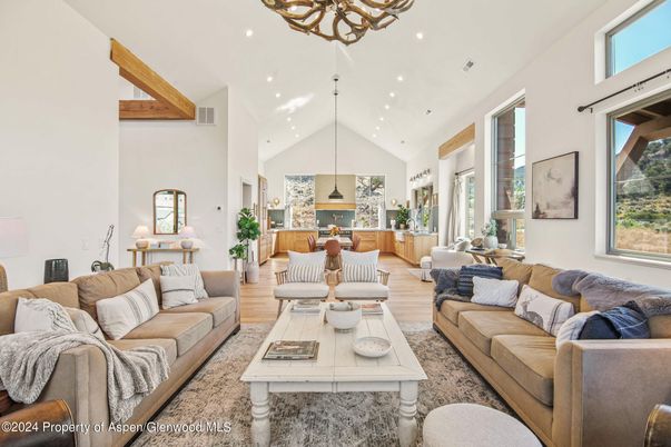 Dining room, Interior, Living room, Pendant Lights, Recessed Lighting, Wood Texture Flooring