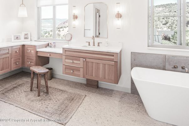 Bathroom, Dual Sink Vanities, Free Standing Baths, Interior