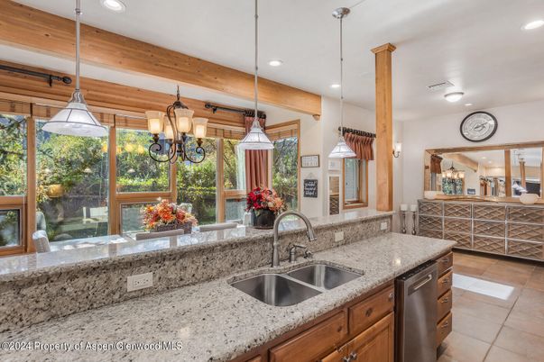 Interior, Kitchen, Pendant Lights, Recessed Lighting