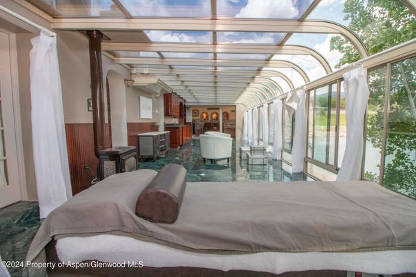Glass Ceilings, Interior, Sun Room