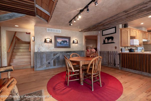Dining room, Interior, Kitchen, Recessed Lighting, Wood Texture Flooring