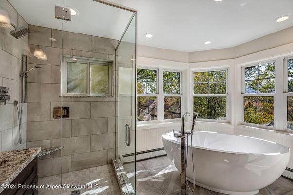 Bathroom, Free Standing Baths, Glass Shower, Interior, Recessed Lighting